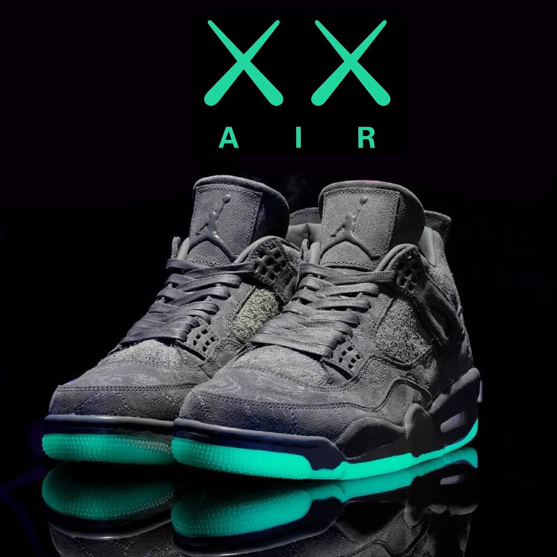 Zapatillas Nike Jordan 4 x Kaws grises - Imagen 3