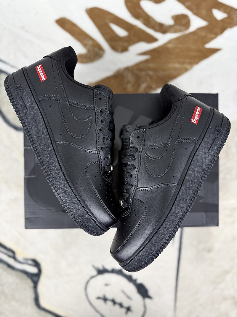 Zapatillas Supreme x Nike Air Force 1 Low - Imagen 3