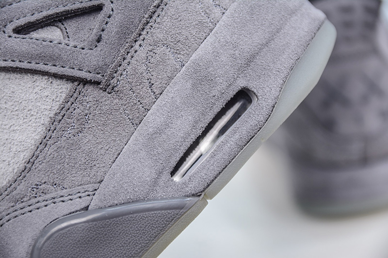 Zapatillas Nike Jordan 4 x Kaws grises - Imagen 13