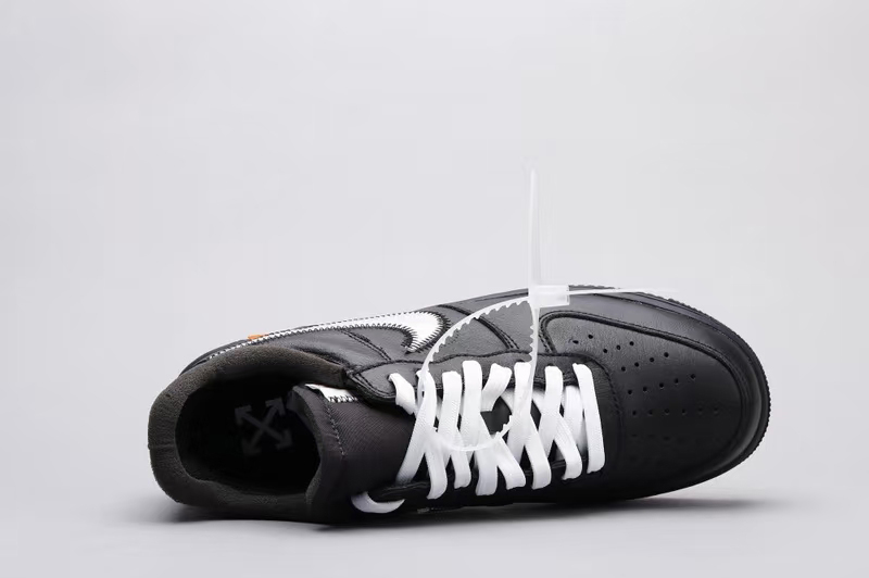 Off-White x Nike Air Force 1 Low '07 'MoMA' - Imagen 5