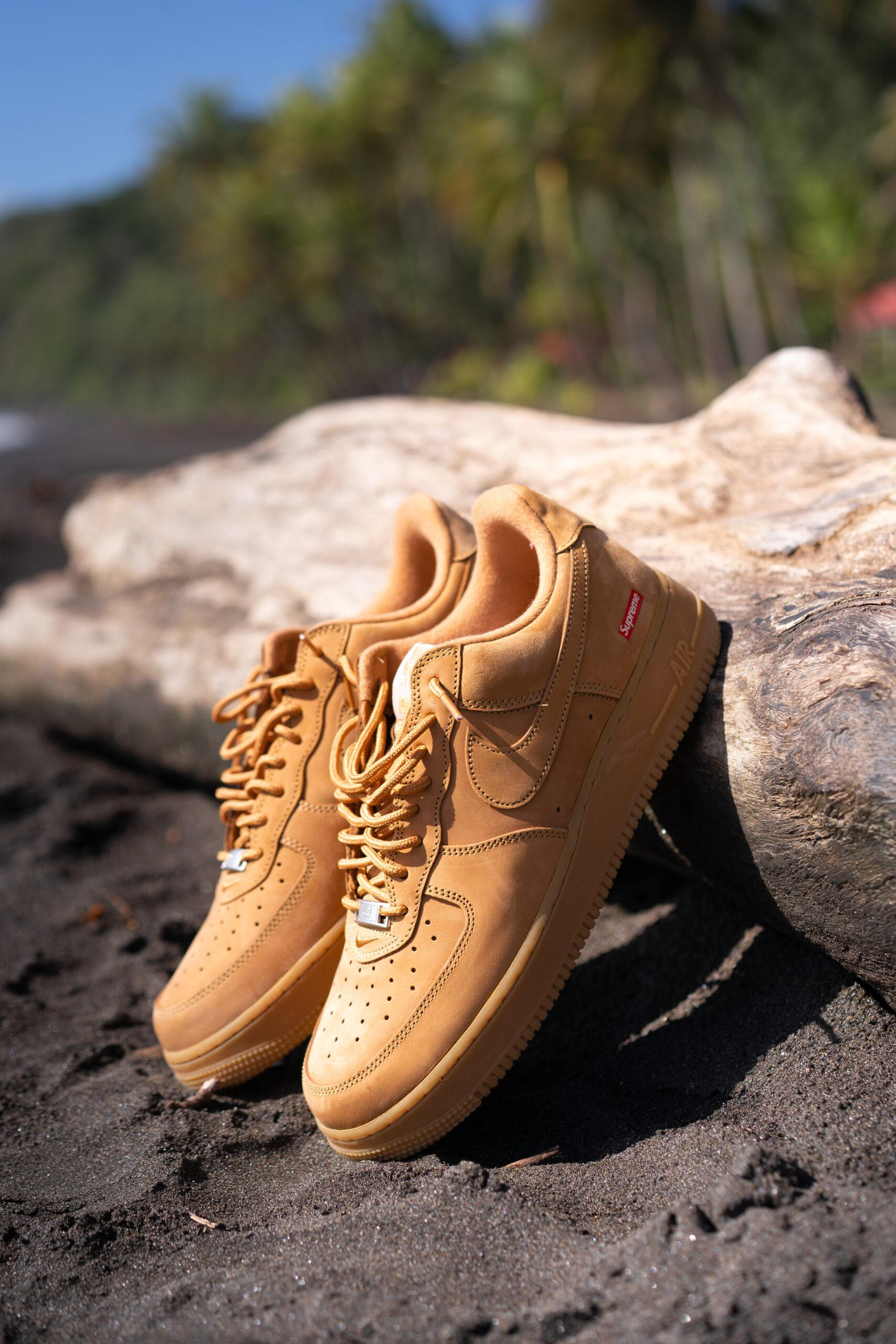 Zapatillas Supreme x Nike Air Force 1 Low - Imagen 11