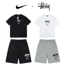 Chándal de la colaboración Nike x Stüssy (camiseta + pantalón corto)